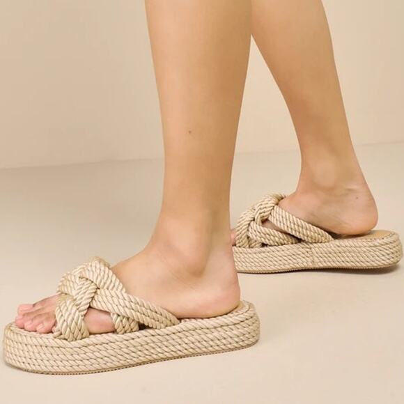 Size 7.5 Knotty Natural Raffia Rope Nude Tan Platform Slide Sandal Beach Resort - Picture 1 of 11